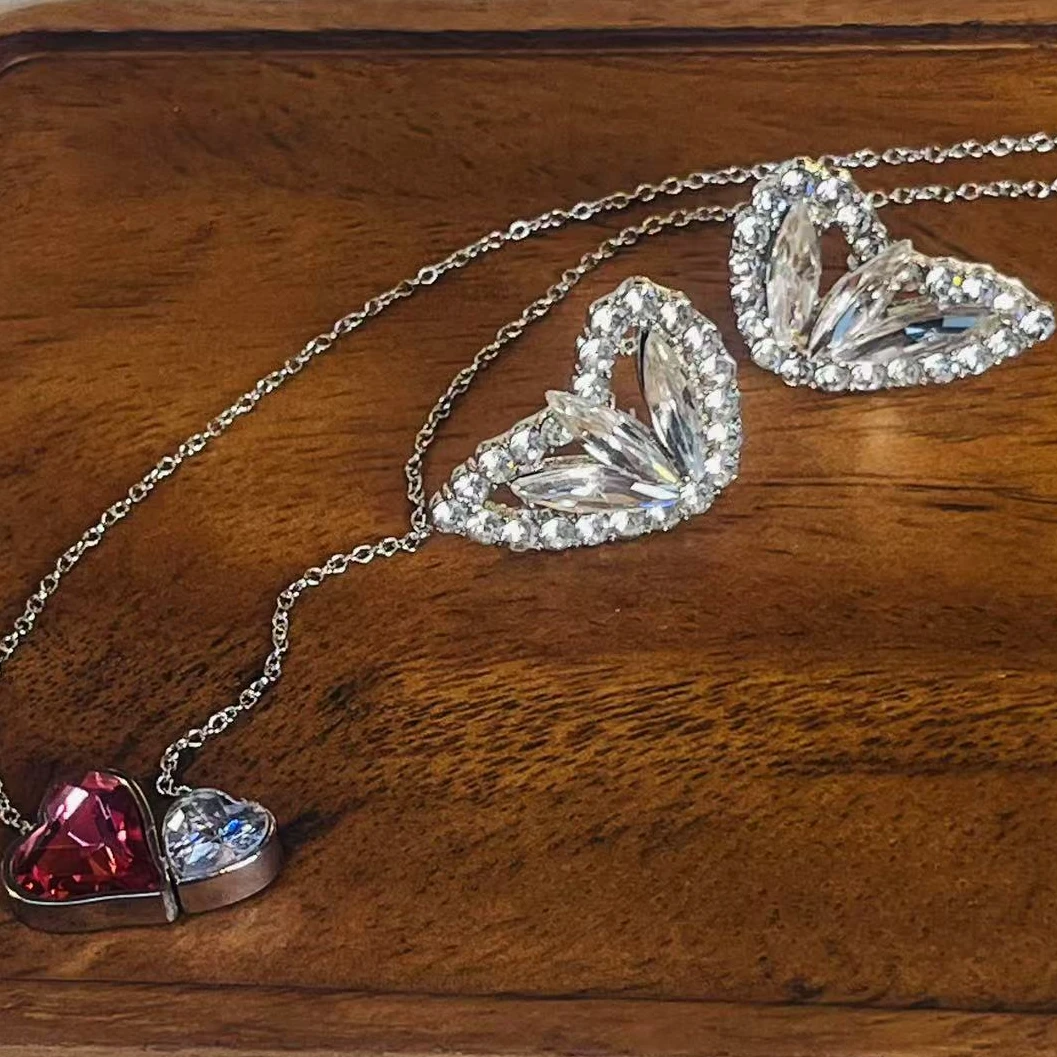 合金仿水晶耳饰 时尚韩系蝴蝶轻奢仿水晶s925唯美