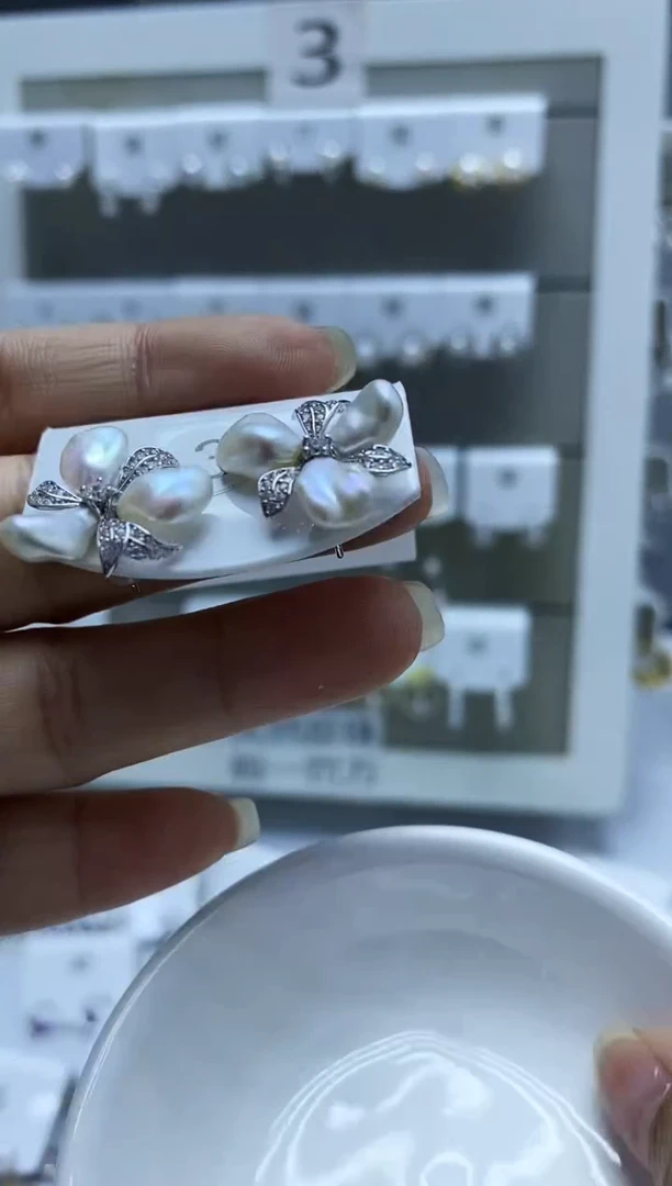 银S925镶嵌耳饰淡水珍珠3