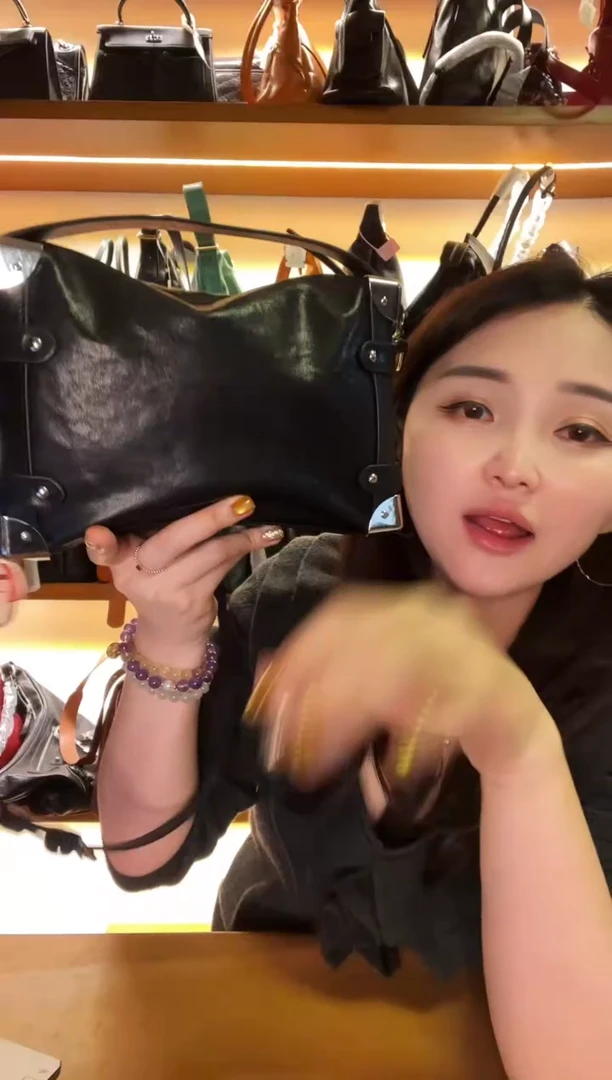 牛皮（革）高端订制时尚百搭女士手提斜跨包