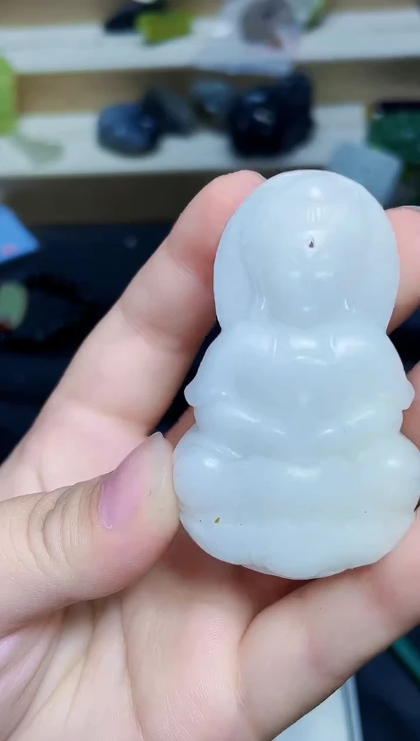 颈饰未镶嵌和田玉1