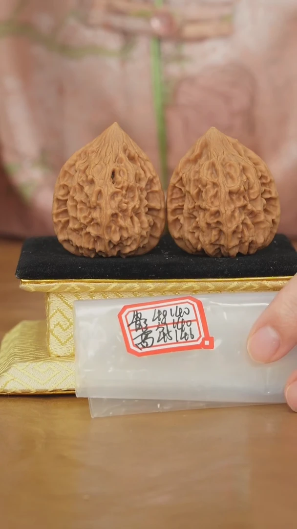 把件文玩核桃鸡心虚尖不修