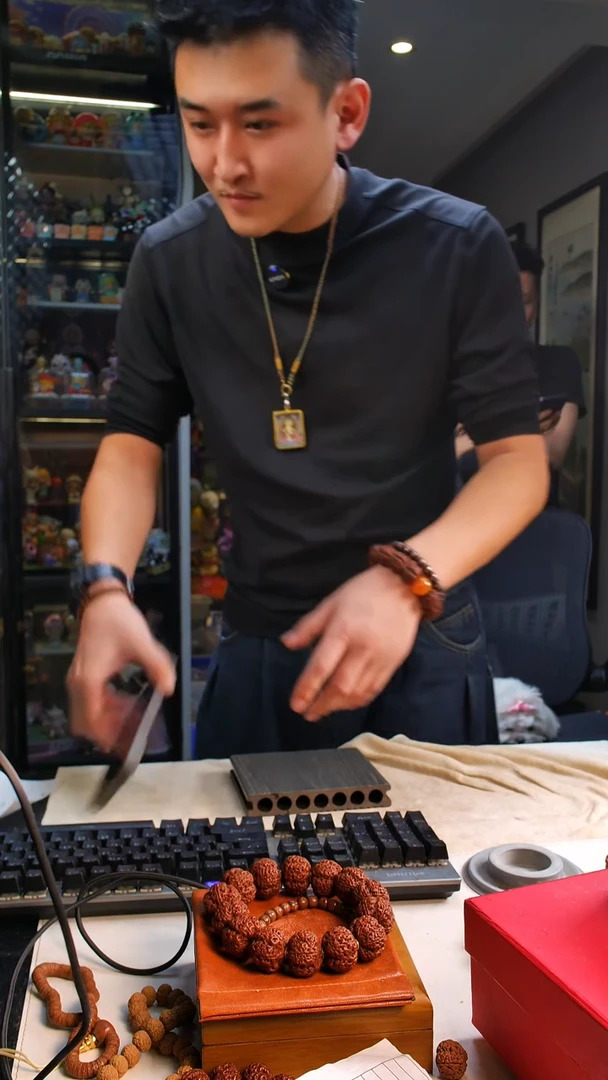 吊坠金刚菩提金刚菩提产季新货超头紫红皮梅花带爪K81号18尺