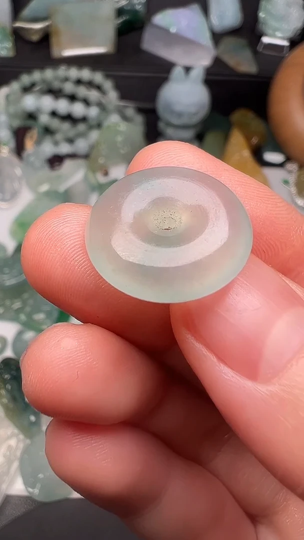 未镶嵌定制翡翠?**?天然A货翡翠未抛光