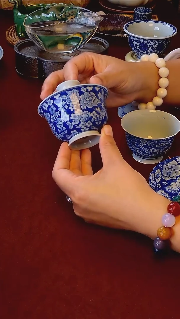 【手工手绘百花盖碗】