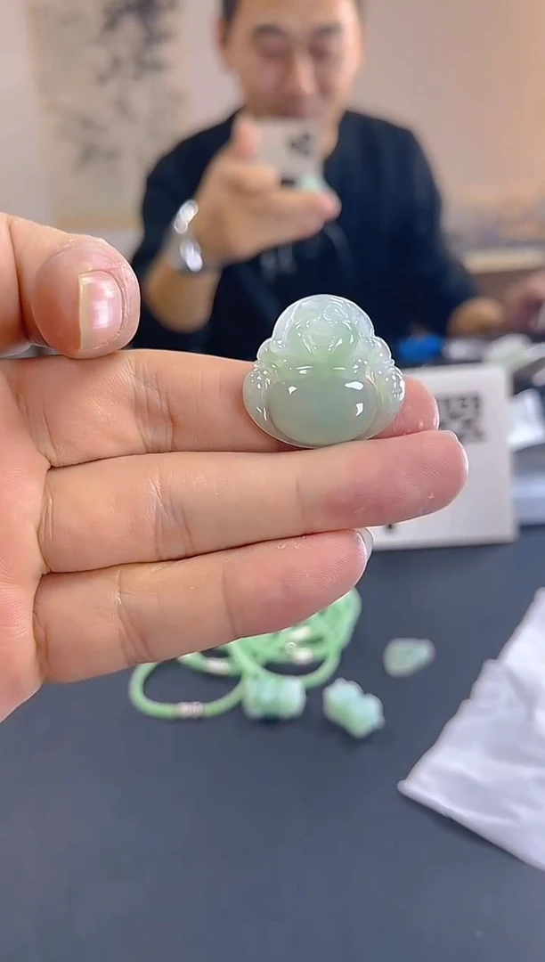 颈饰未镶嵌翡翠纯天然缅甸翡翠A货 82