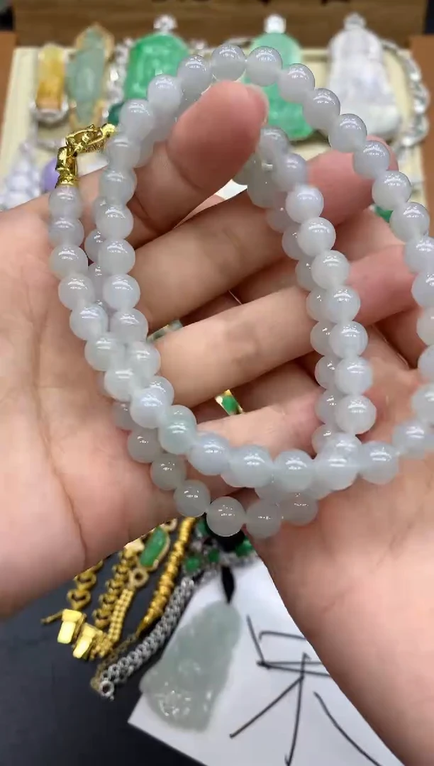 翡翠未镶嵌颈饰41-中国好珍宝