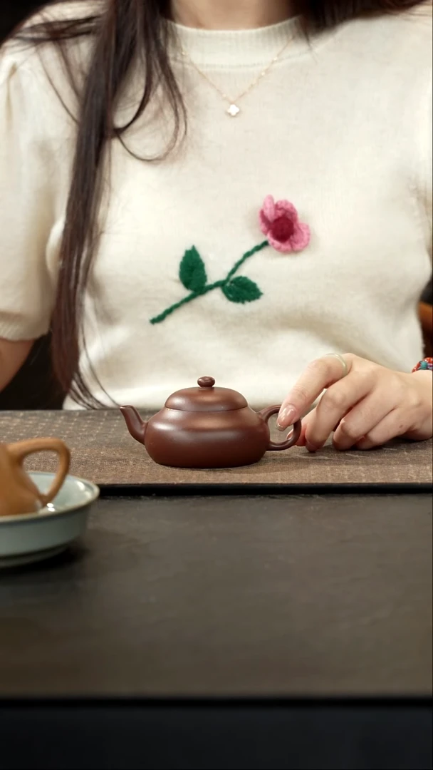 茶壶紫砂老紫泥君德壶120cc
