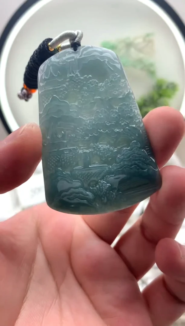 颈饰未镶嵌翡翠山水1
