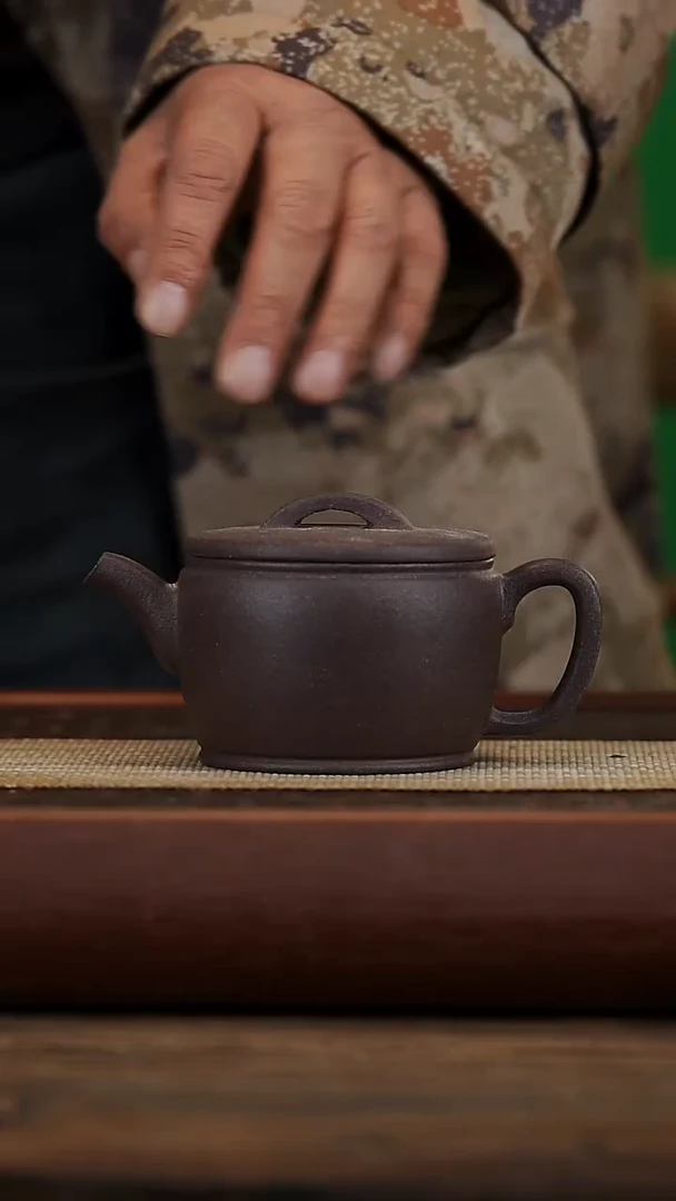 茶壶紫砂微瑕220毫升粗砂龙血砂汉瓦