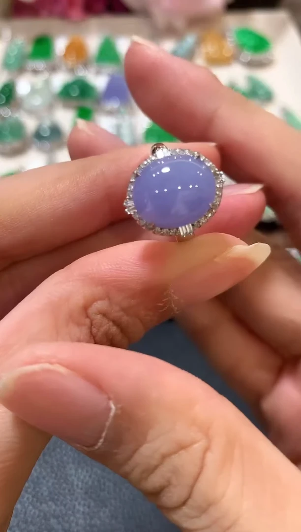 18K金镶嵌戒指翡翠n54紫色有色差