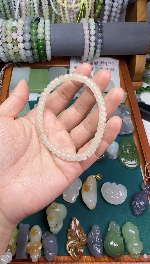 【闪购商品】和田玉无未镶嵌手串