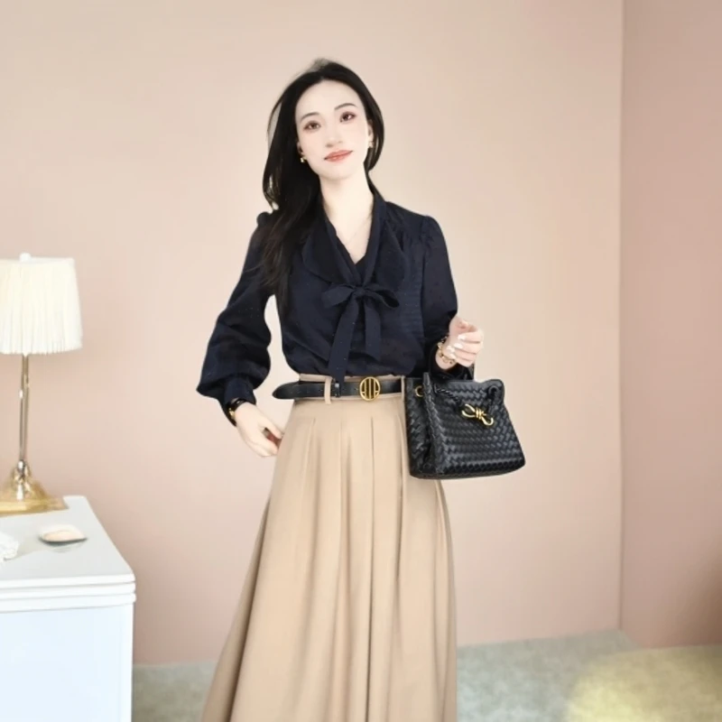 哥弟时尚薄款法式衬衫赫本纯色秋季通勤小个子女士衬衣1300982