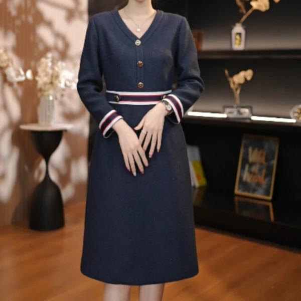 【南油虹姐】南油高定女装2024秋冬季新款时尚重工拼接织带连衣裙