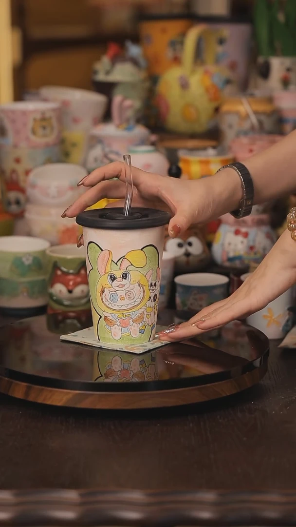 景德镇釉下彩绘设计师款式陶瓷