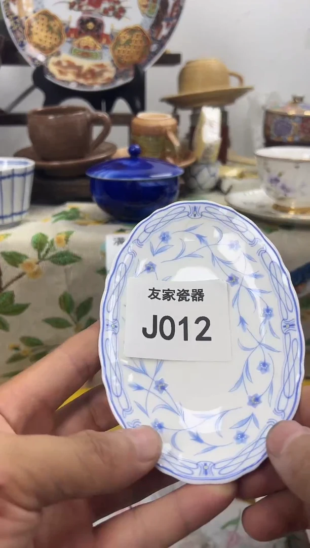 哔***哔J012