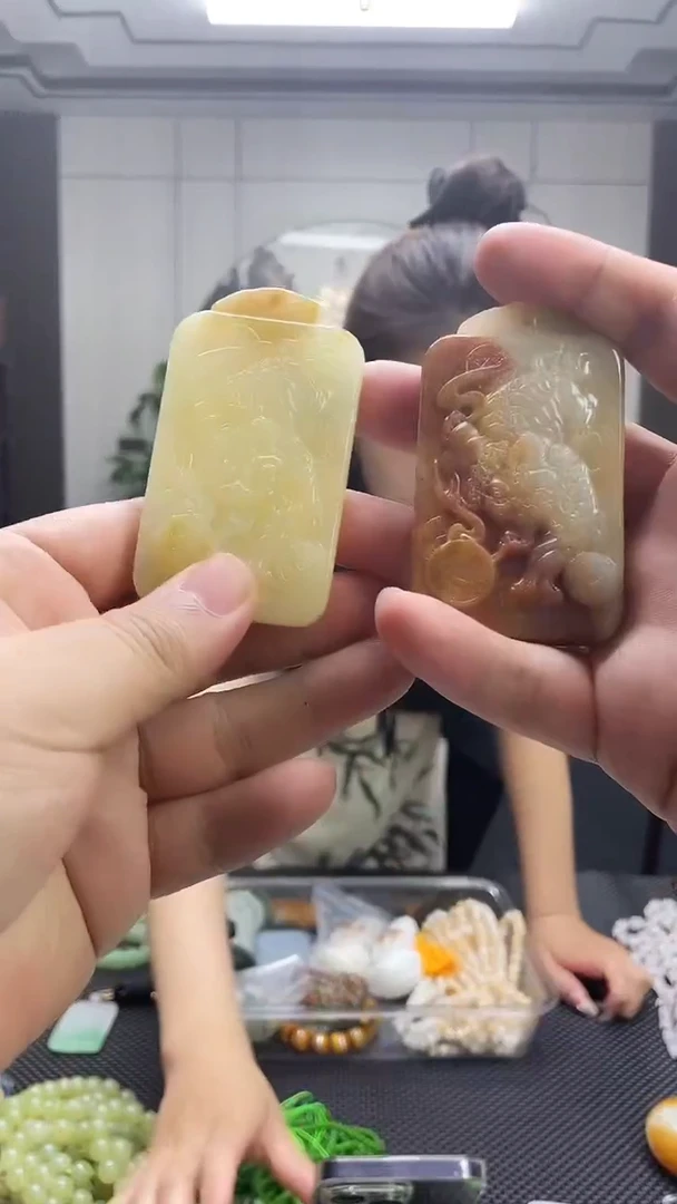 透闪石质玉未镶嵌挂件多样性发货任意一条