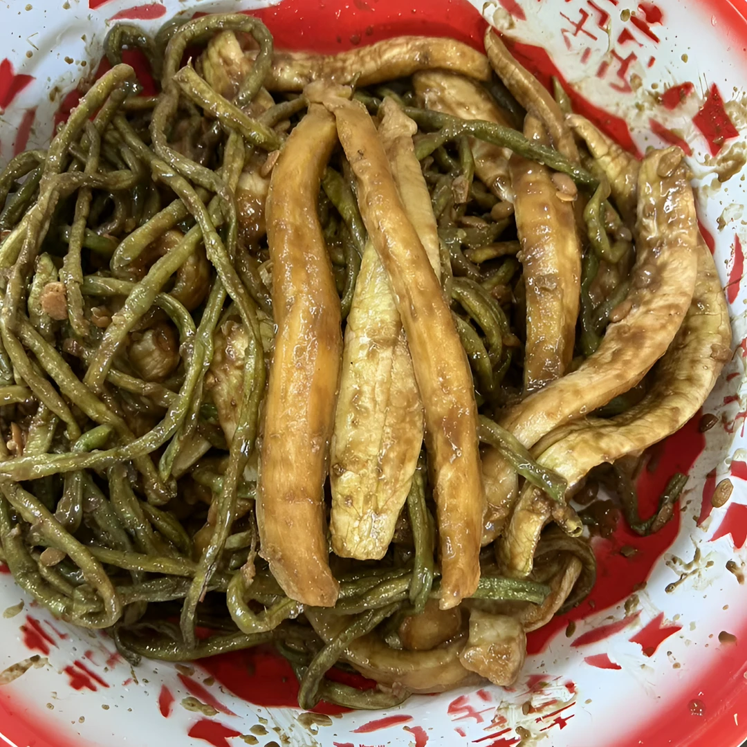 安徽农家手工酱菜老缸咸菜酱豆角酱豆子酱菜瓜酱扁豆特色农家小吃