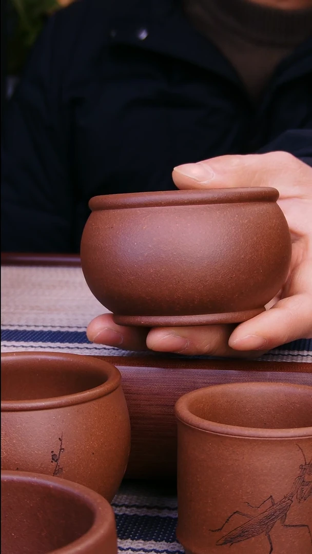 茶杯紫砂米**光底槽青紫砂杯子