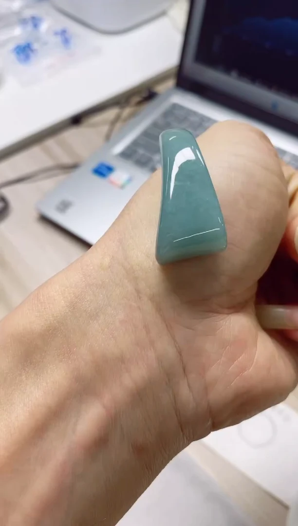 翡翠未镶嵌颈饰诺*@7天然缅甸翡翠A货分两单