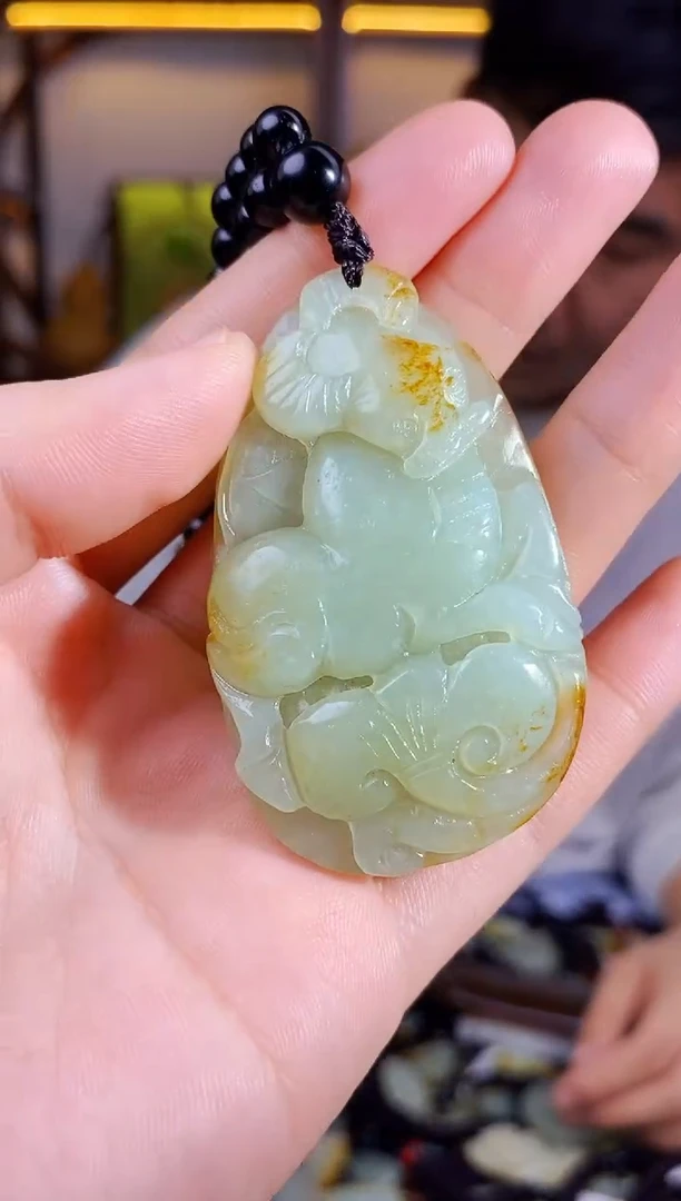 【闪购商品】和田玉颈饰未镶嵌1