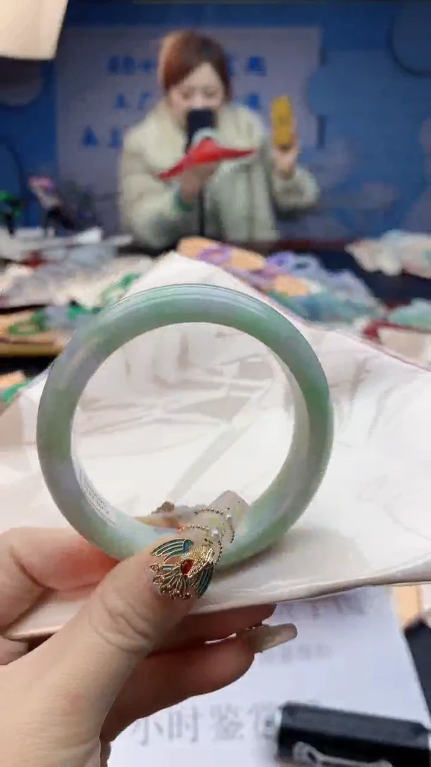 【闪购商品】翡翠手镯未镶嵌0145960611