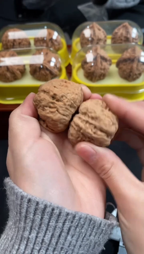 把件文玩核桃蛤蟆头40尺Z871