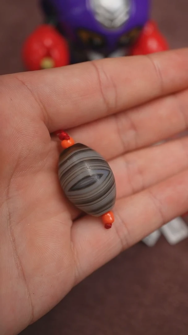 未镶嵌颈饰玛瑙/玉髓孤**-1