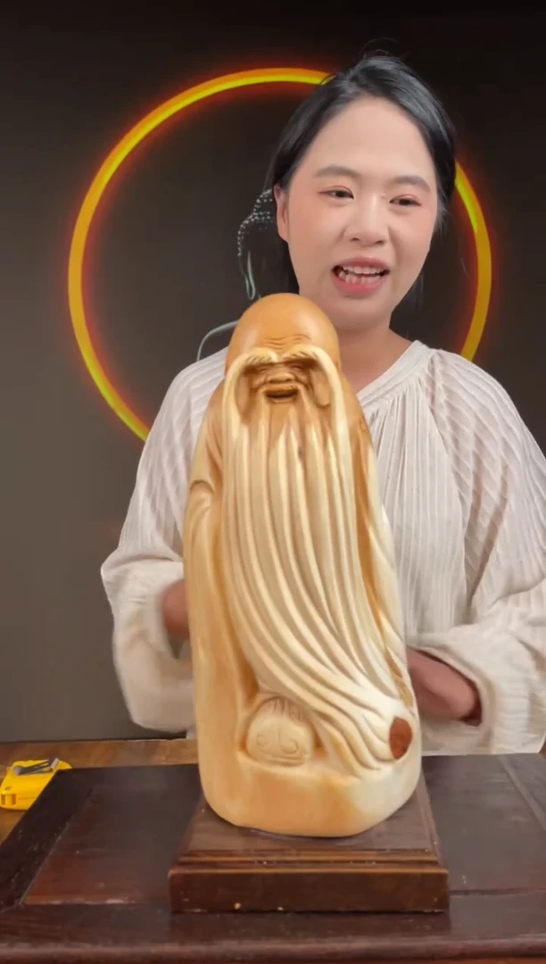 柏木（崖柏）手工摆件,先抢先得! 编号:129
