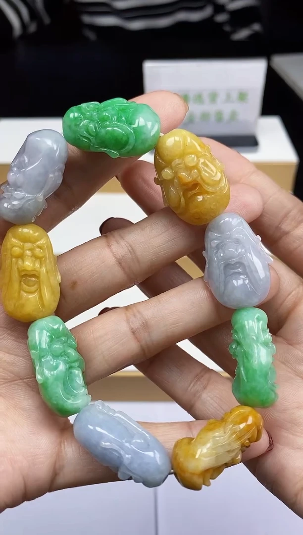 【闪购商品】翡翠颈饰未镶嵌翡翠A货