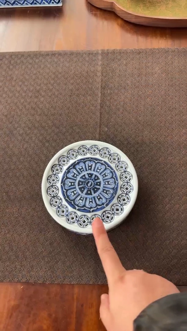 【闪购商品】其他其他闪购铜钱纹壶承