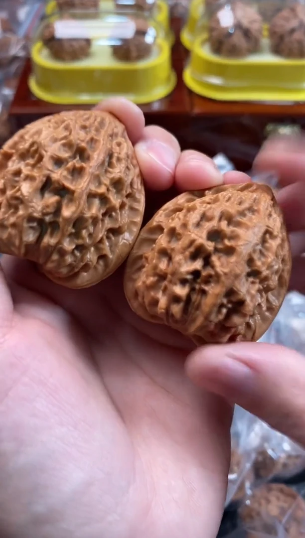 把件文玩核桃金牛40尺x429
