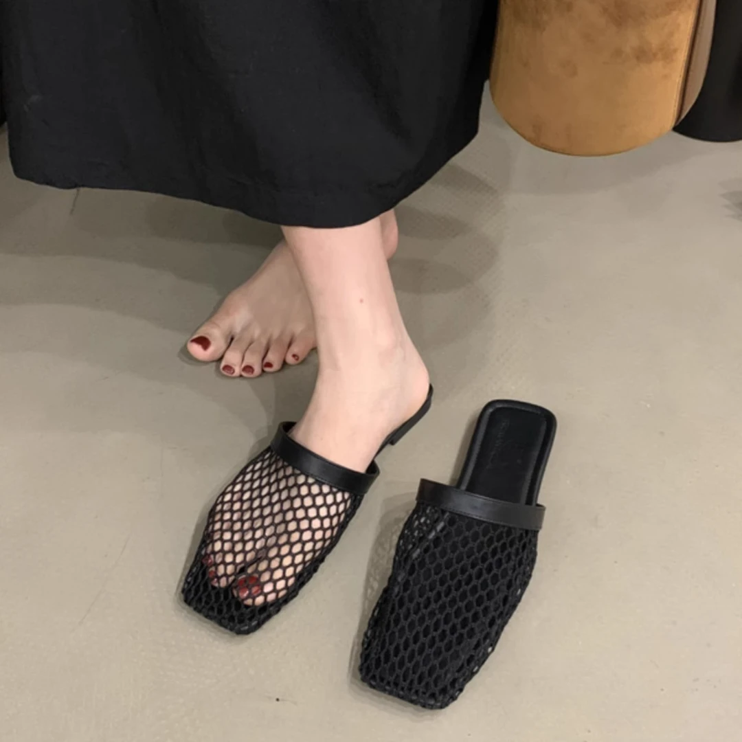 三福小众编织镂空网纱半拖女2025春夏新款欧美平底透气包头凉鞋
