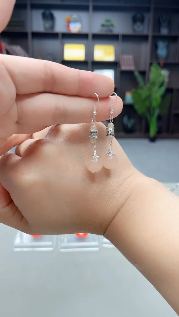未镶嵌耳钉玛瑙/玉髓338