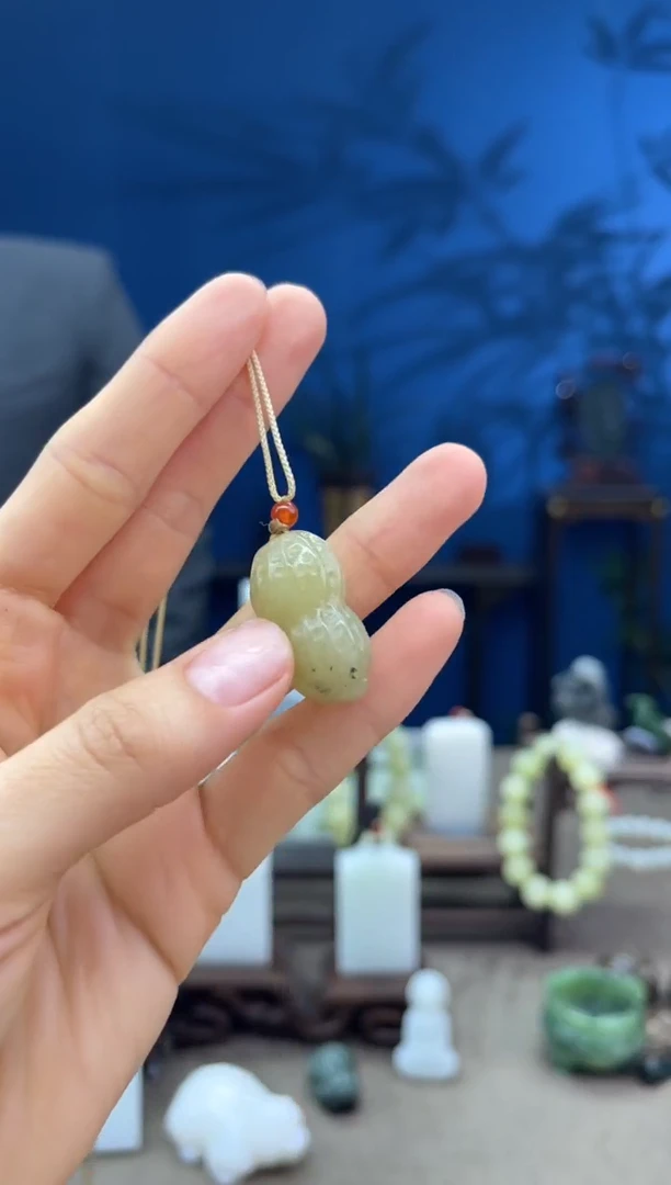 【闪购商品】和田玉颈饰未镶嵌1