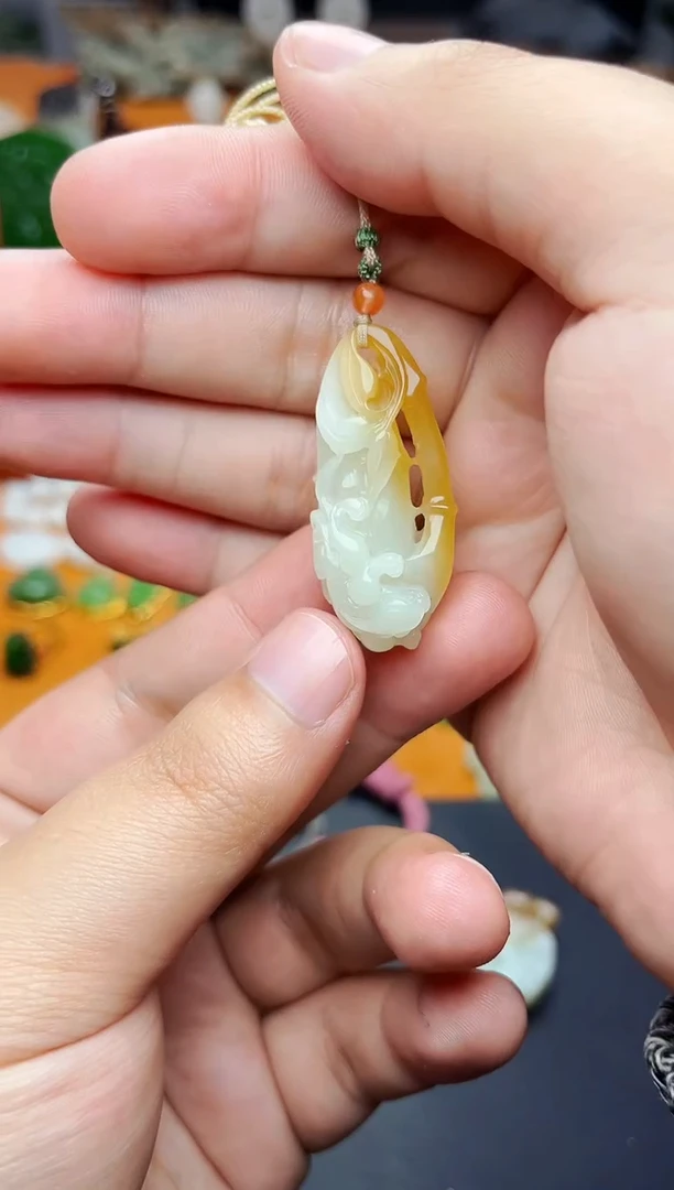 【闪购商品】和田玉颈饰未镶嵌吊坠01