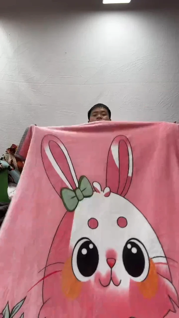 聚酯纤维1.6*2.0粉兔卡通