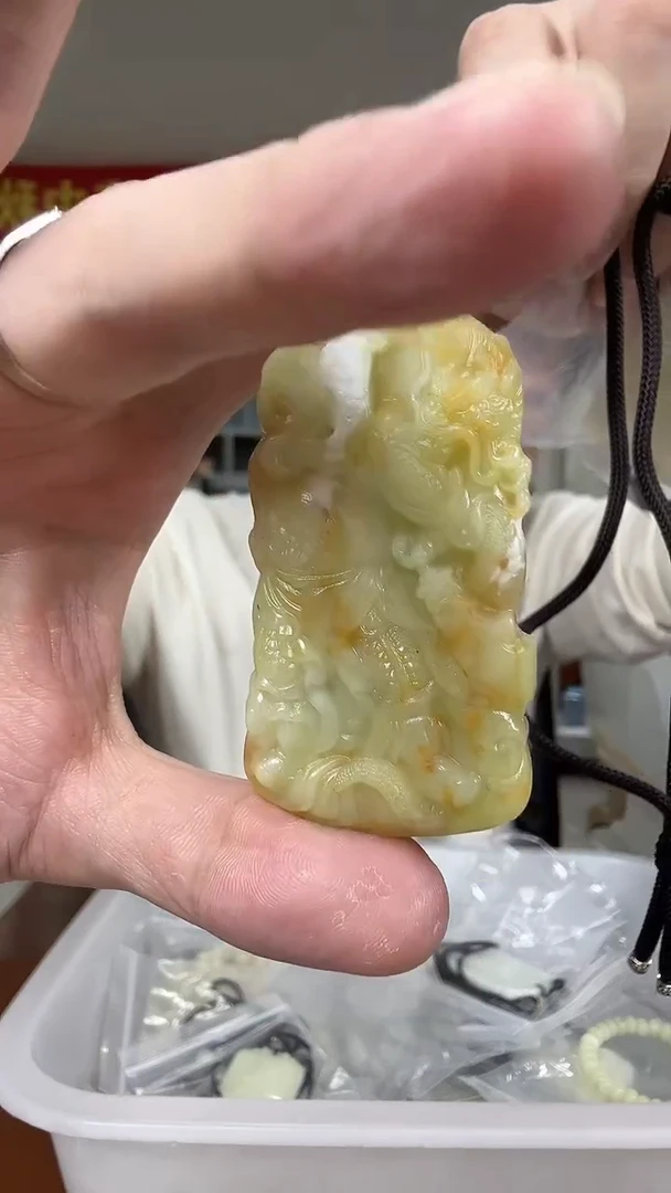 未镶嵌岫玉颈饰多样性发货一件