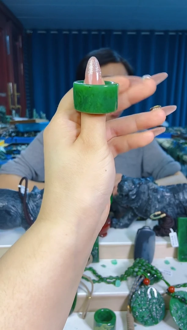 和田玉未镶嵌挂件1