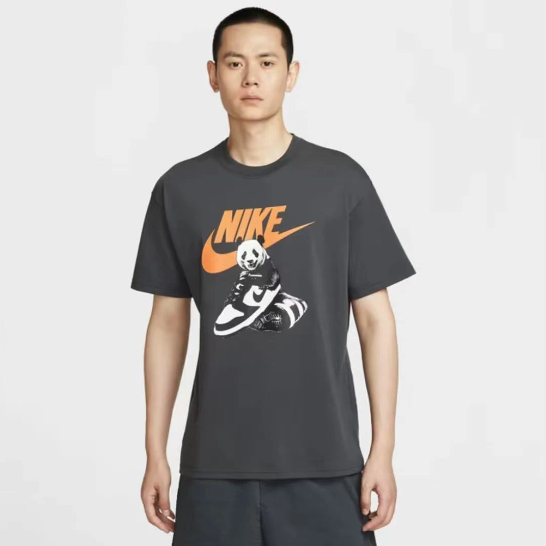 NIKE/耐克官方男子时尚潮流百搭舒适经典印花短袖-HQ9245-060