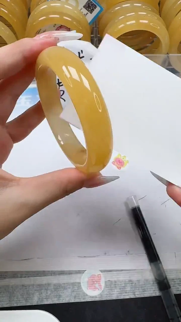 未镶嵌手镯石英质玉108