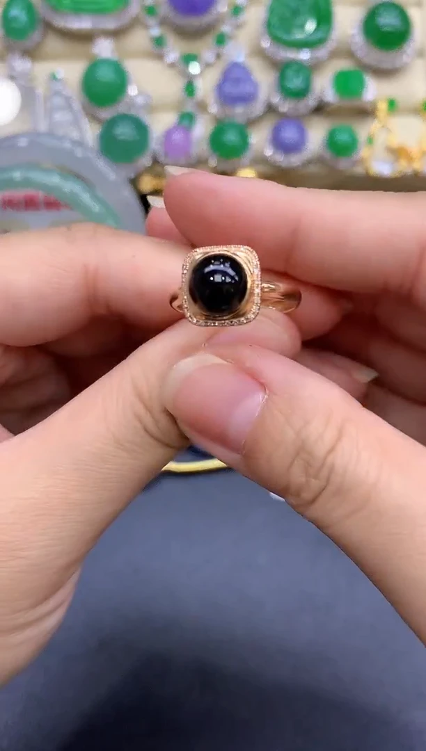 18K金镶嵌戒指翡翠260-中国好珍宝