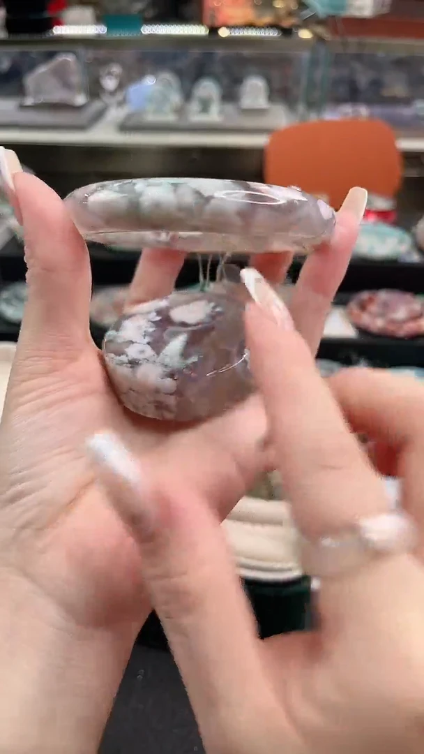 未镶嵌手镯石英质玉尘*丷圈口（赠品镯心）