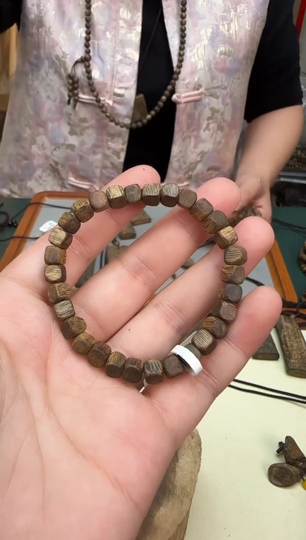 【闪购商品】沉香手串M3方糖手串单圈6mm