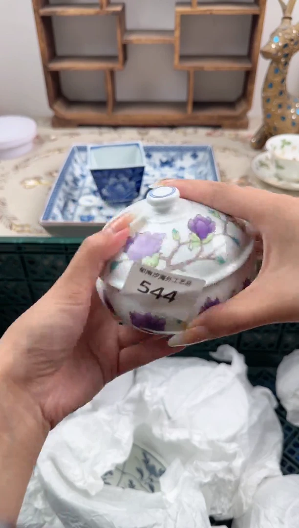 瓷片莓**恼A         554