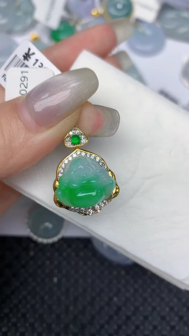 颈饰未镶嵌翡翠天然缅甸翡翠a货百元以上9元证书费自理