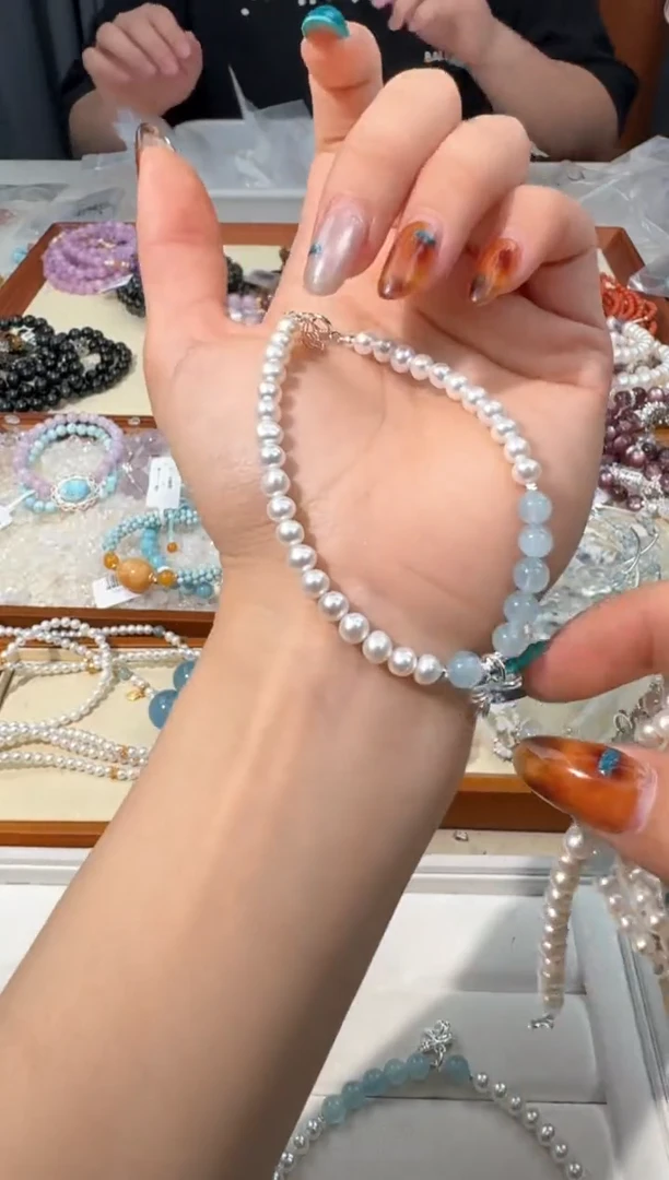 【闪购商品】淡水珍珠手绳银S925镶嵌A040珍珠蝴蝶节海蓝设计款