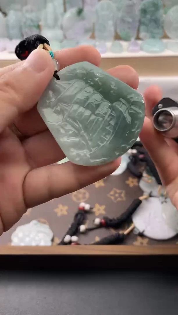 颈饰未镶嵌翡翠....10/7/.55