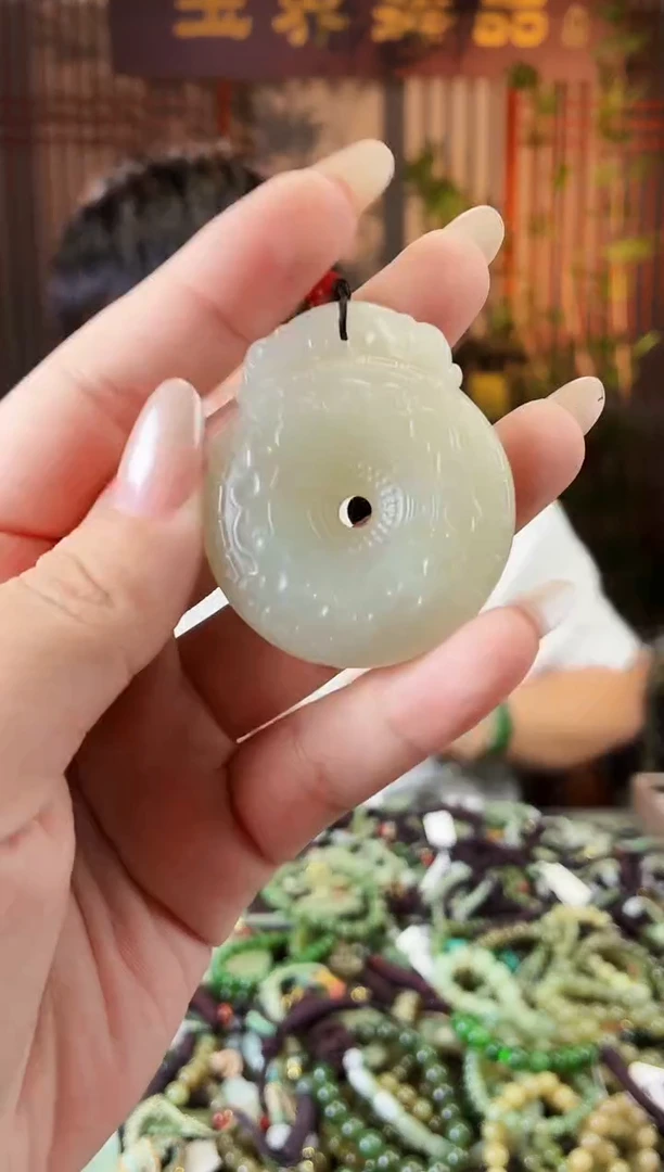 颈饰未镶嵌和田玉多样性发货拍一发一