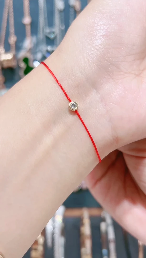 18K金镶嵌手链钻石泡泡钻石手链（多样性发其一）