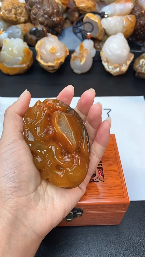 【闪购商品】玛瑙/玉髓珠宝奇石未镶嵌0